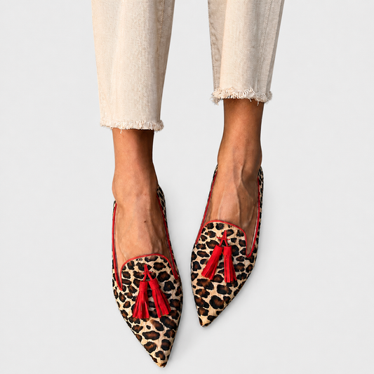 Nela | Mocaaines Leopardo