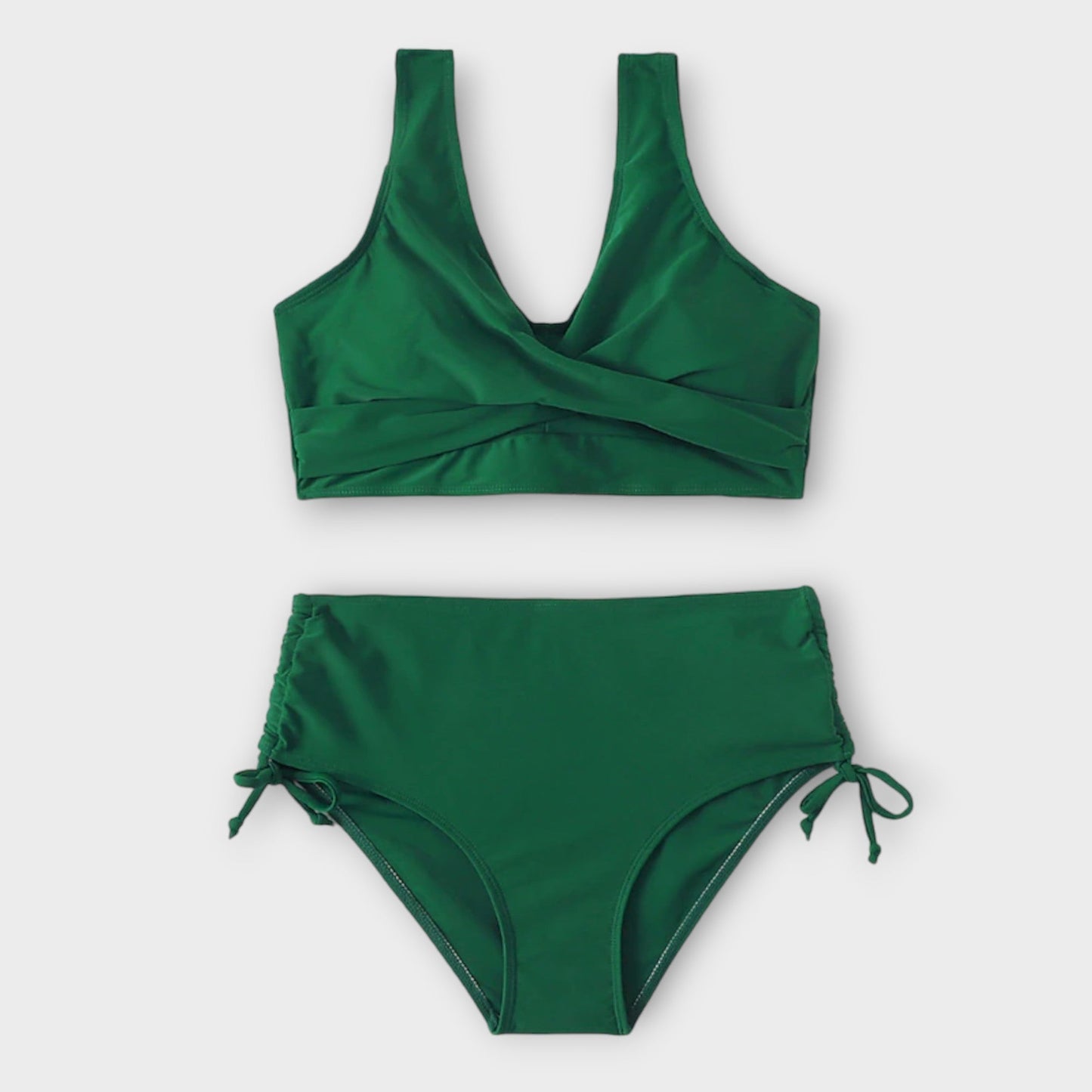 Irena | Bikini elegante de dos piezas que realza la figura