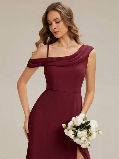 ELIANA™ | Vestido largo asimétrico de un hombro con corte en A y detalles plisados