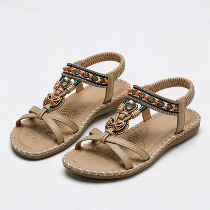 Sandali in stile ibiziano che combinano comfort ed eleganza