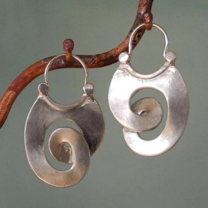 Pendientes vintage de plata en espiral